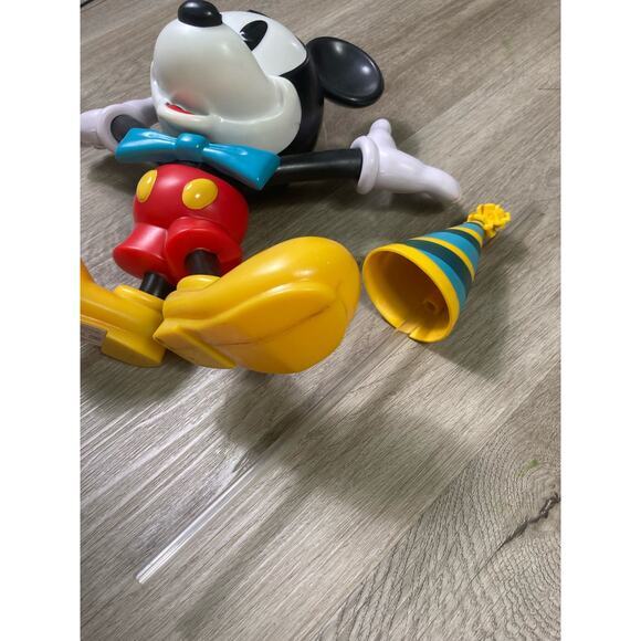 Disney Parks Mickey Mouse 90th Birthday Exclusive Sipper Cup 12" Party Figurine - Picture 8 of 10
